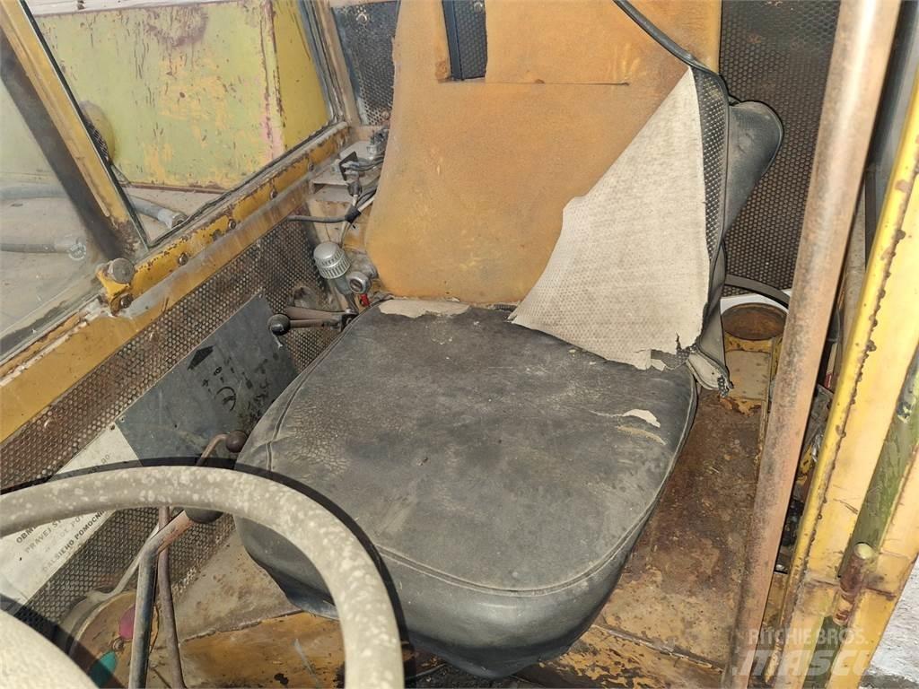 ZTS DH 112 4X4 Entreprenad - Övrigt