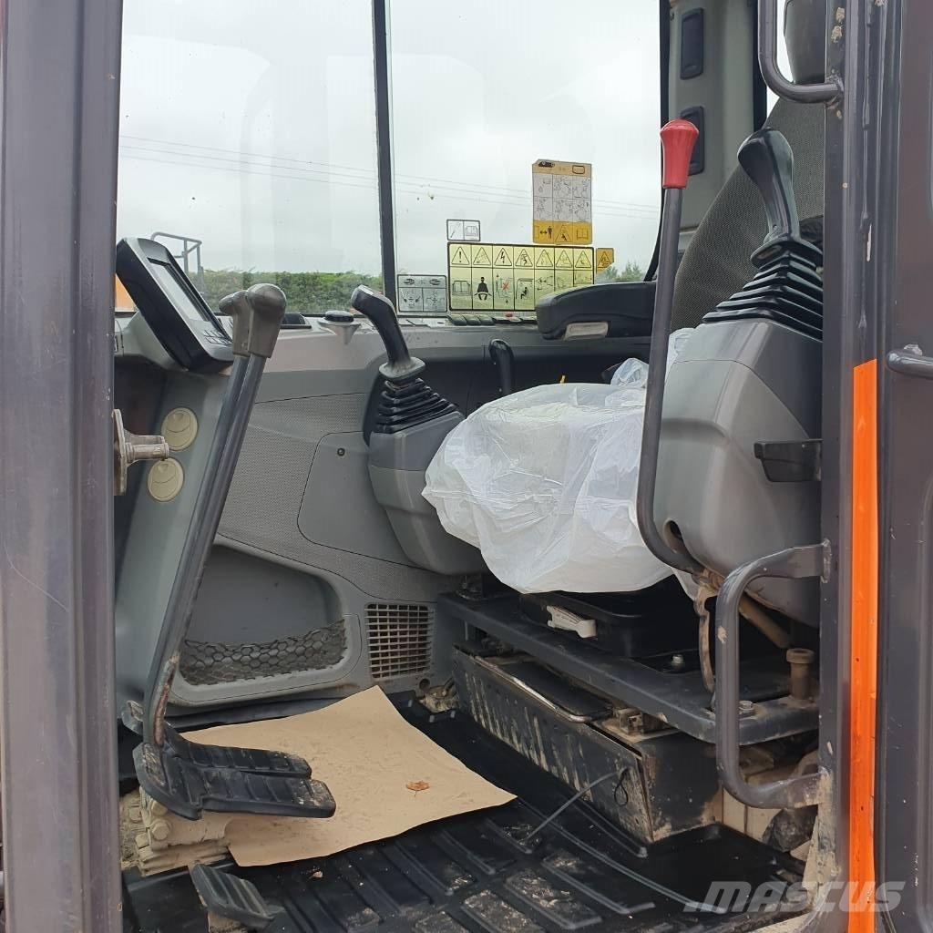 Doosan DX 85 R-3 Midigrävmaskiner 7t - 12t