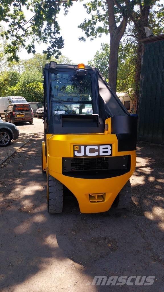 JCB TLT 35 D Teleskoplastare