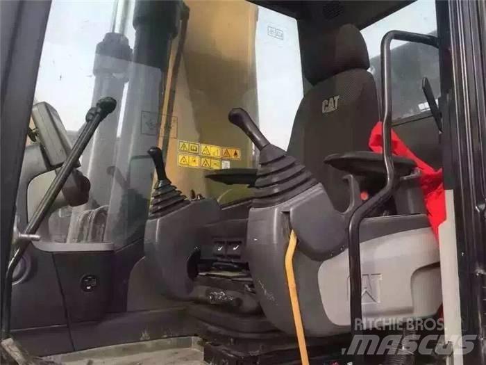 CAT 329 D Bandgrävare