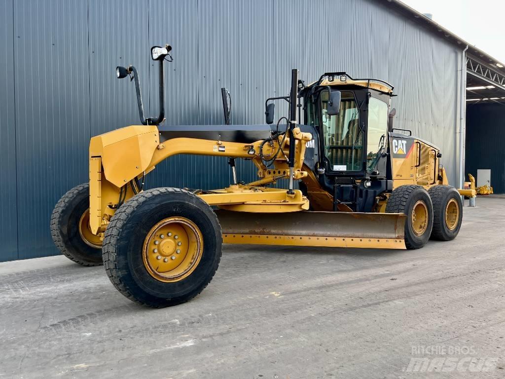 CAT 140M Väghyvlar