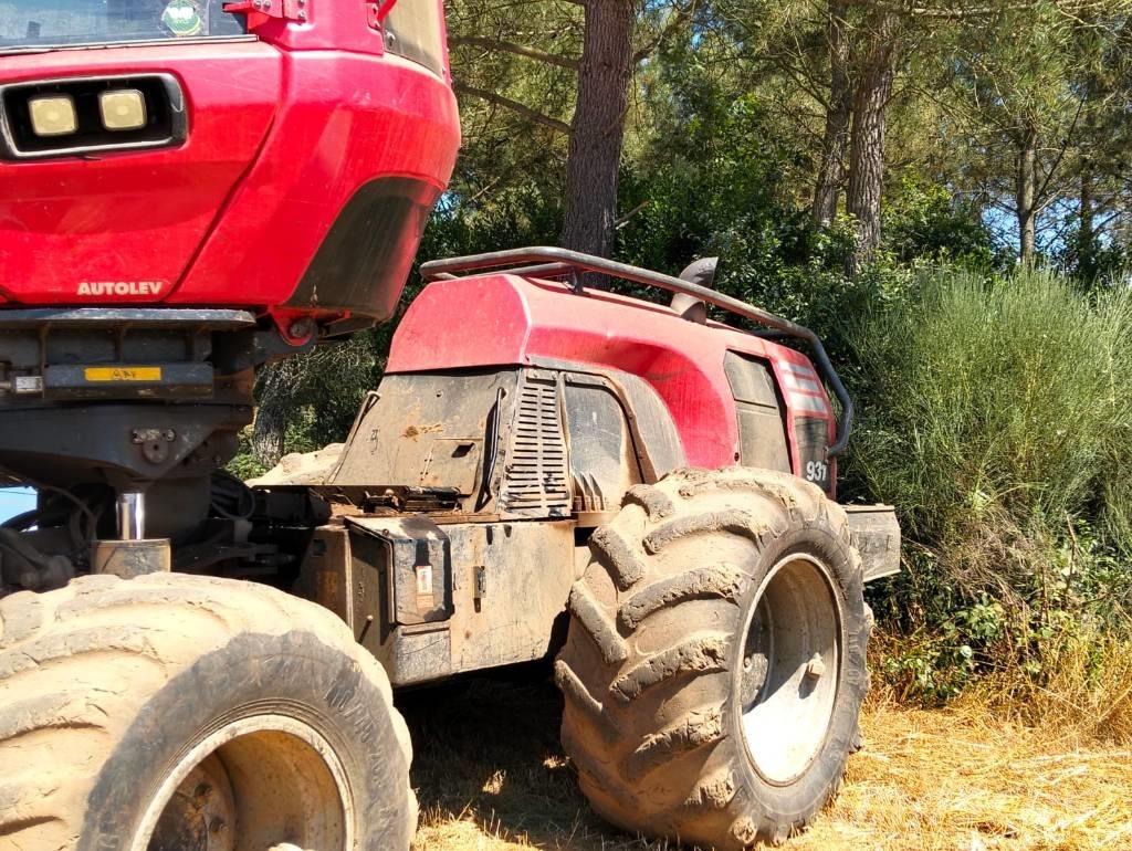 Komatsu 931 Skördare