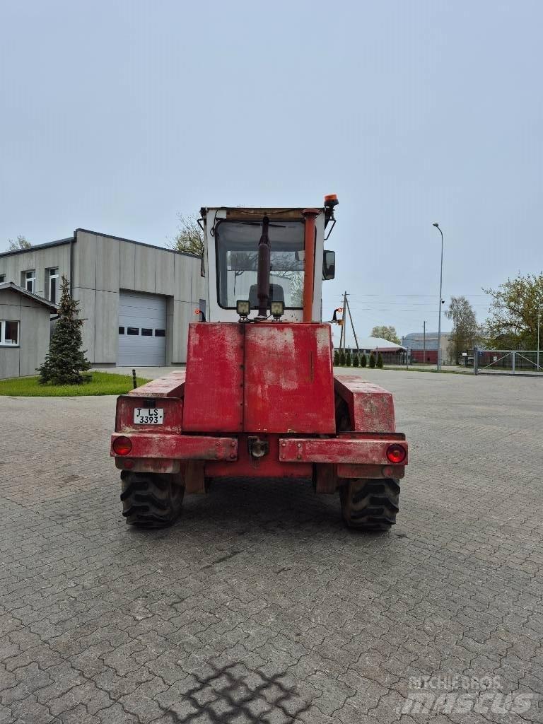 O&K F106A Väghyvlar