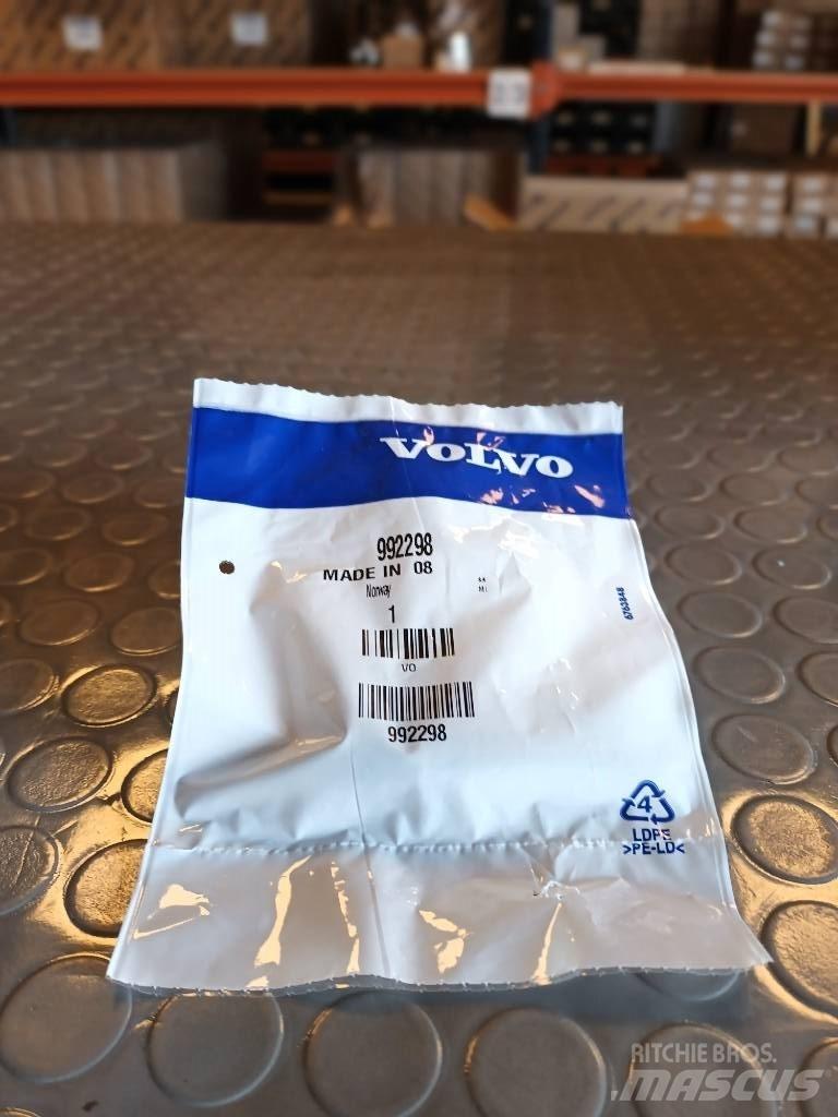 Volvo NIPPLE 992298 Transport - Övriga