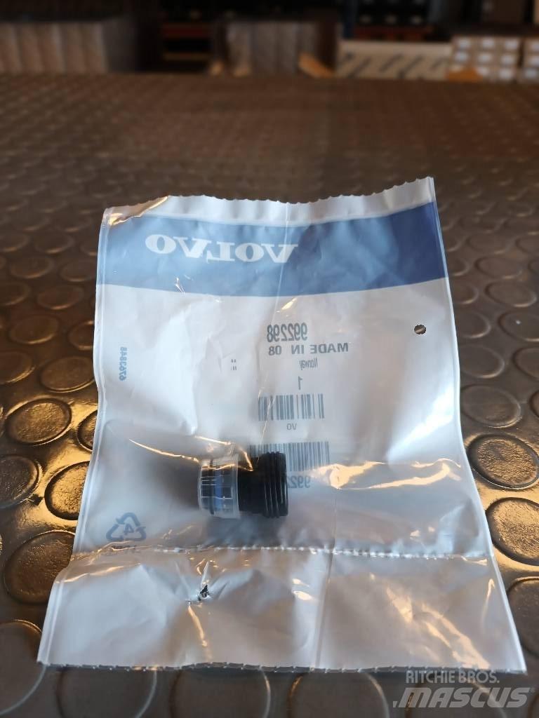 Volvo NIPPLE 992298 Transport - Övriga