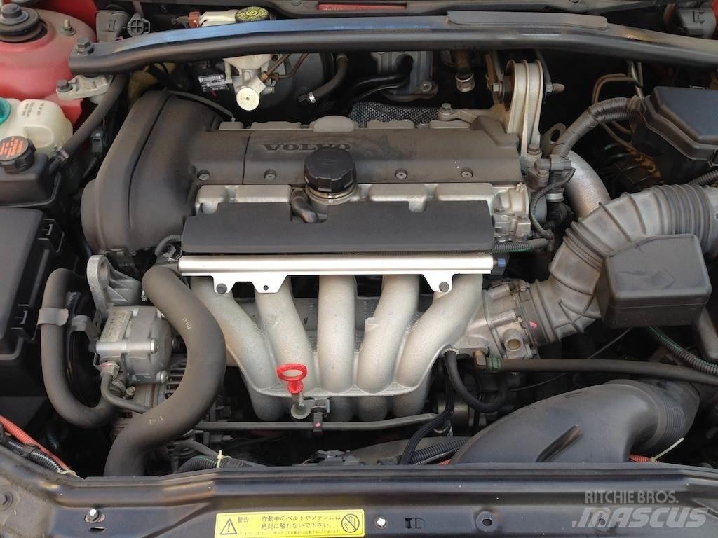 Volvo LA-SB5244W Personbilar