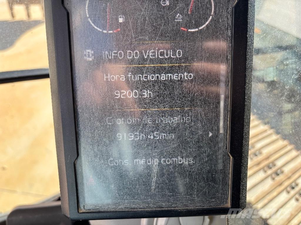 Volvo EC 140 EL Bandgrävare