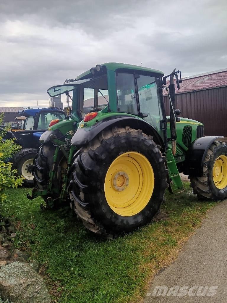 John Deere 6820 6820 Traktorer