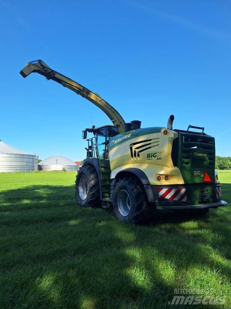 Krone Big X 680 Självgående fälthackar