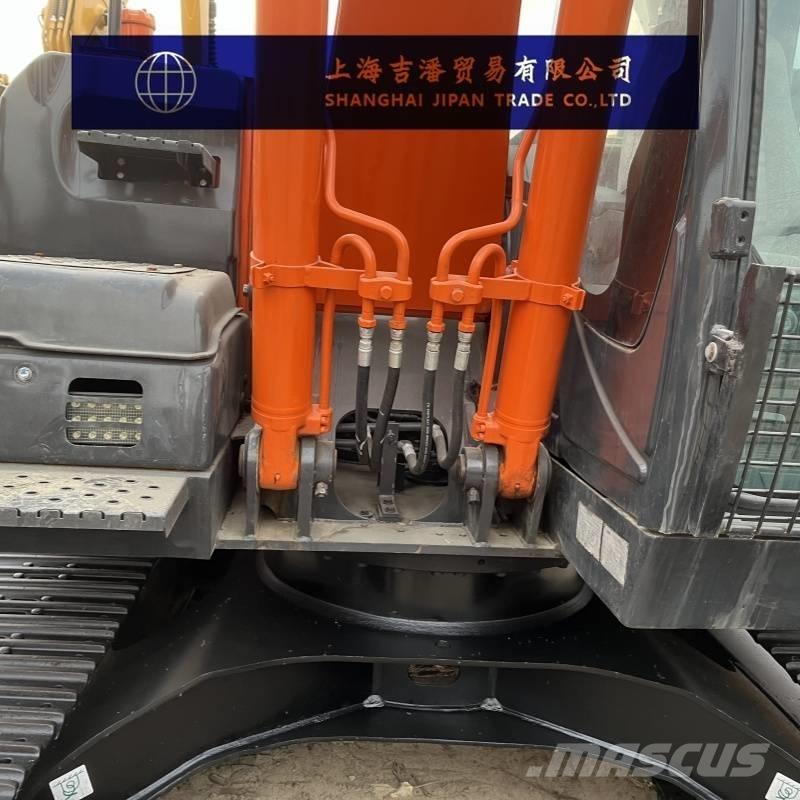 Hitachi ZX 130 Midigrävmaskiner 7t - 12t