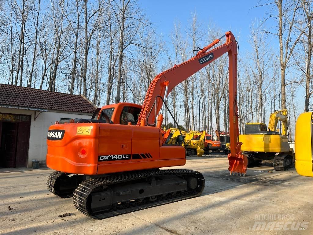 Doosan DX140 Minigrävare < 7t