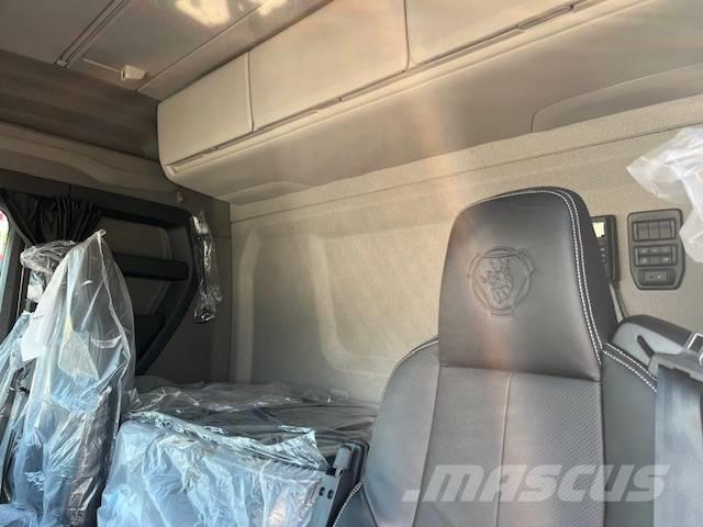 Scania R 560 Kranbilar