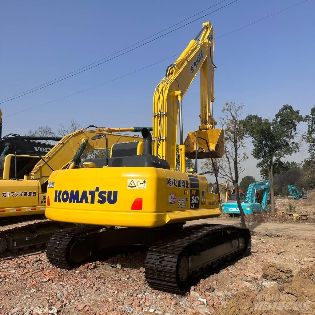 Komatsu PC 240 Bandgrävare