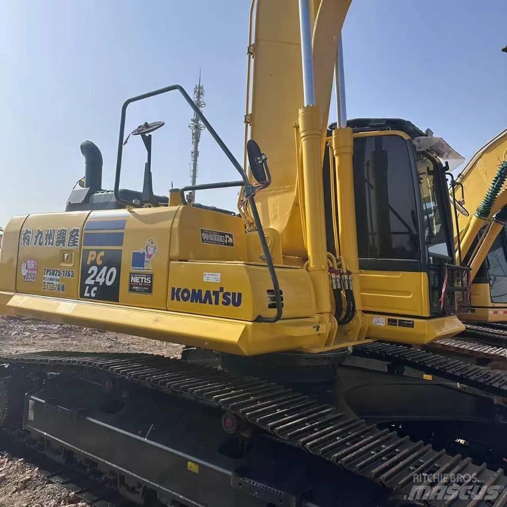 Komatsu PC 240 Bandgrävare