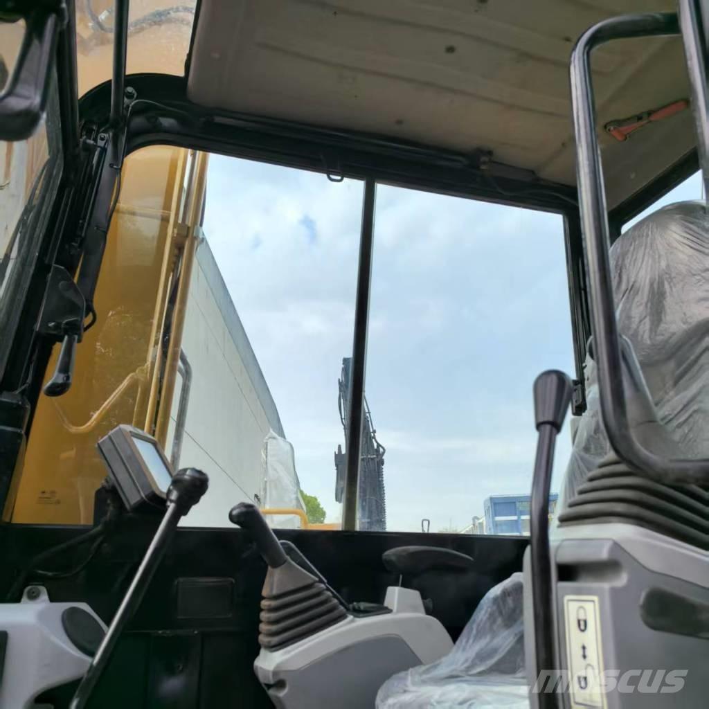 CAT 305.5e2 Minigrävare < 7t