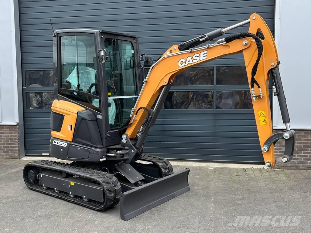 CASE CX 25 D Minigrävare < 7t