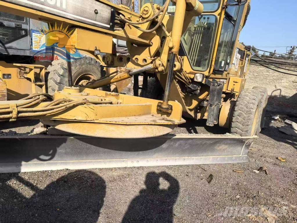 CAT 140 H Väghyvlar