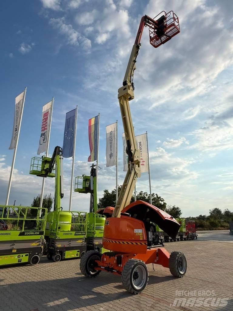 JLG EC450AJ Bomliftar