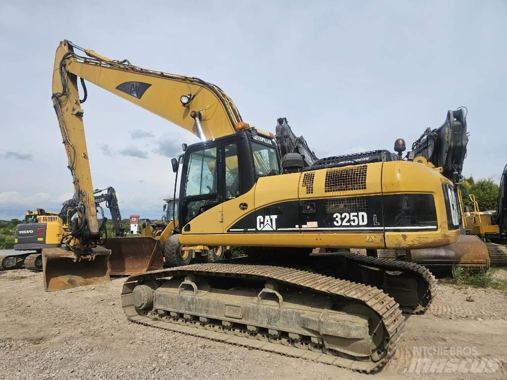 CAT 325 D Long Reach Grävmaskiner med lång räckvidd