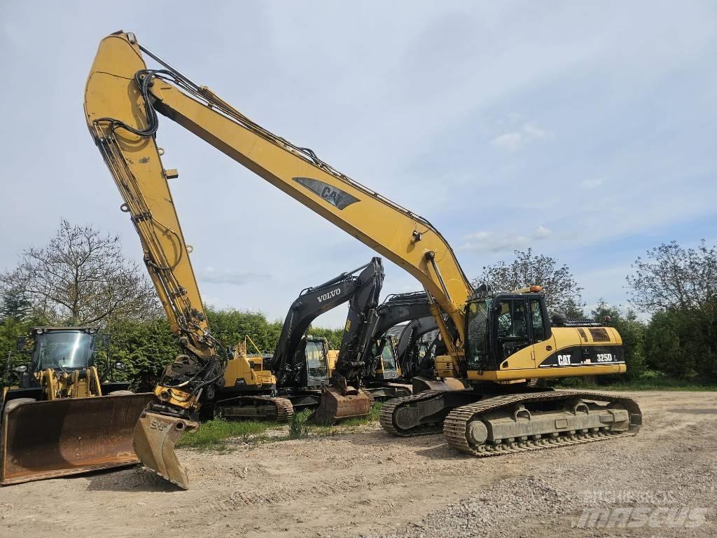 CAT 325 D Long Reach Grävmaskiner med lång räckvidd