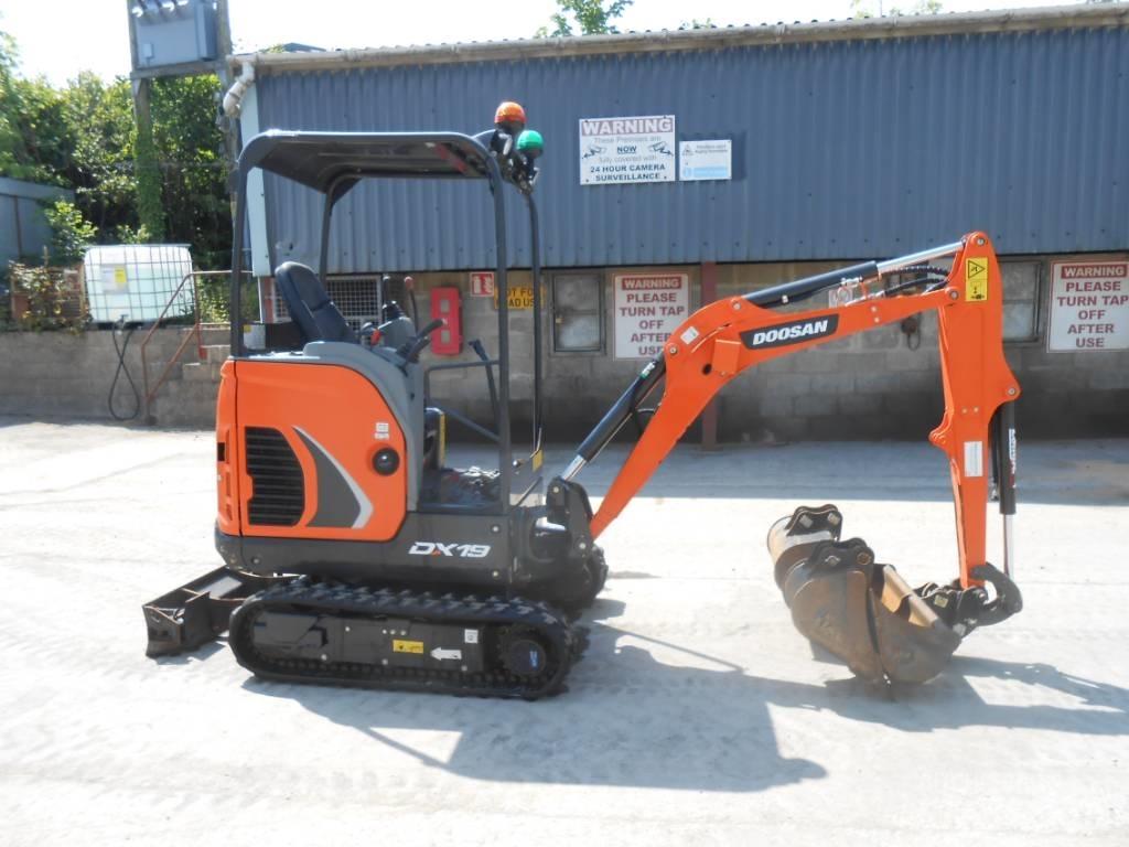 Doosan DX 19 Minigrävare < 7t