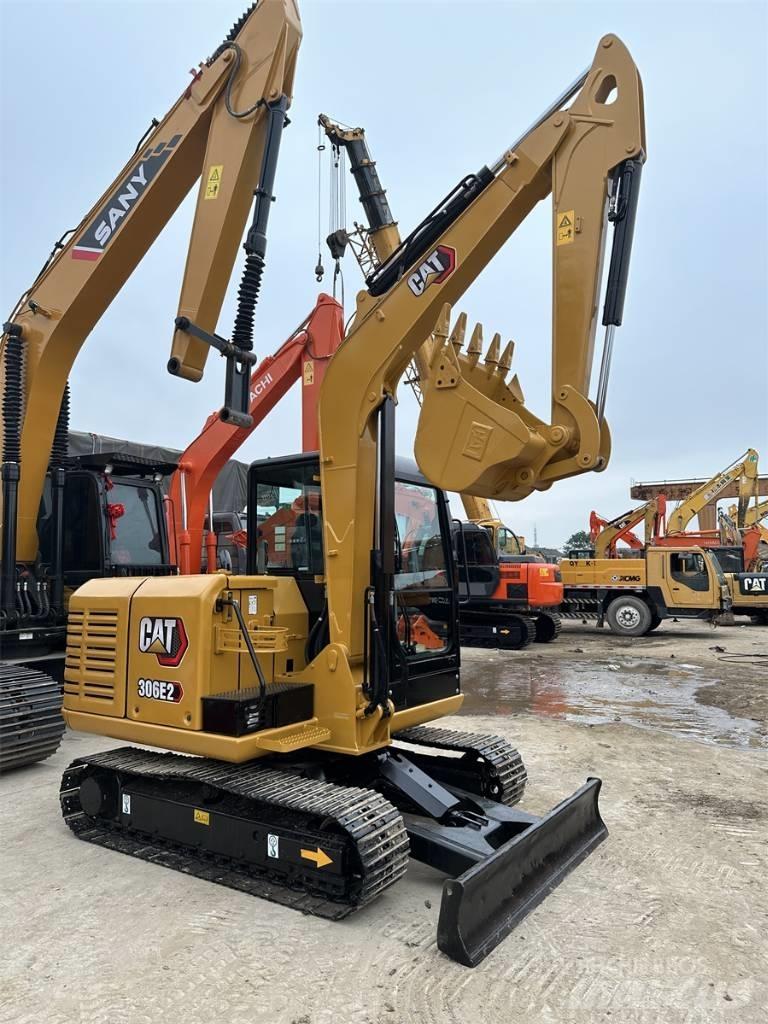 CAT 306E2 Bandgrävare
