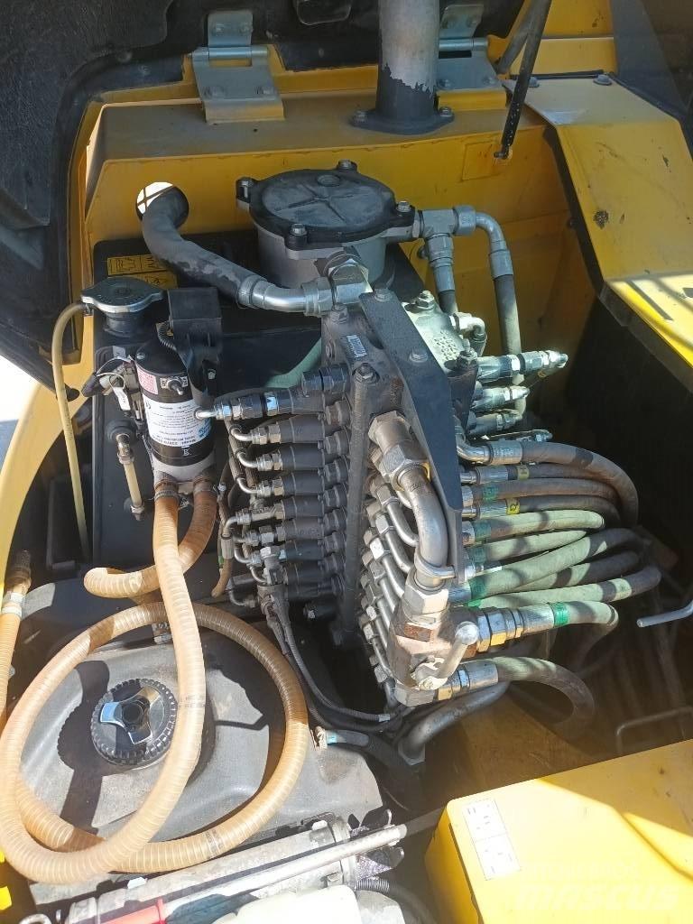 Komatsu PC 80 MR-3 Midigrävmaskiner 7t - 12t