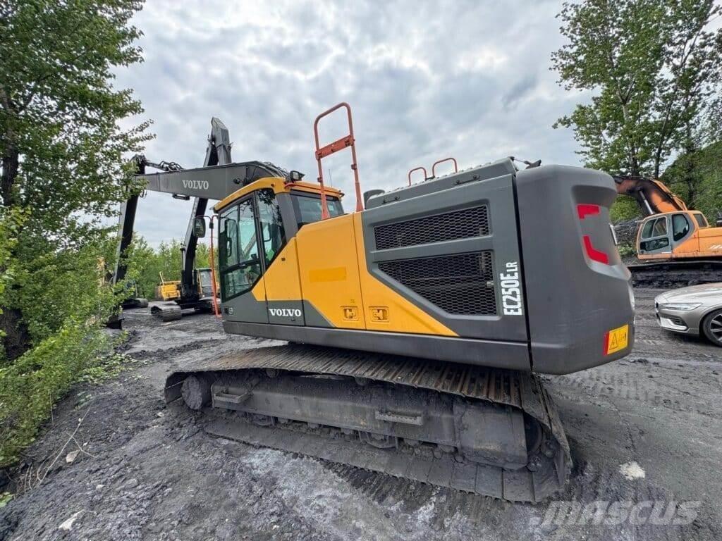 Volvo EC250ELR Bandgrävare