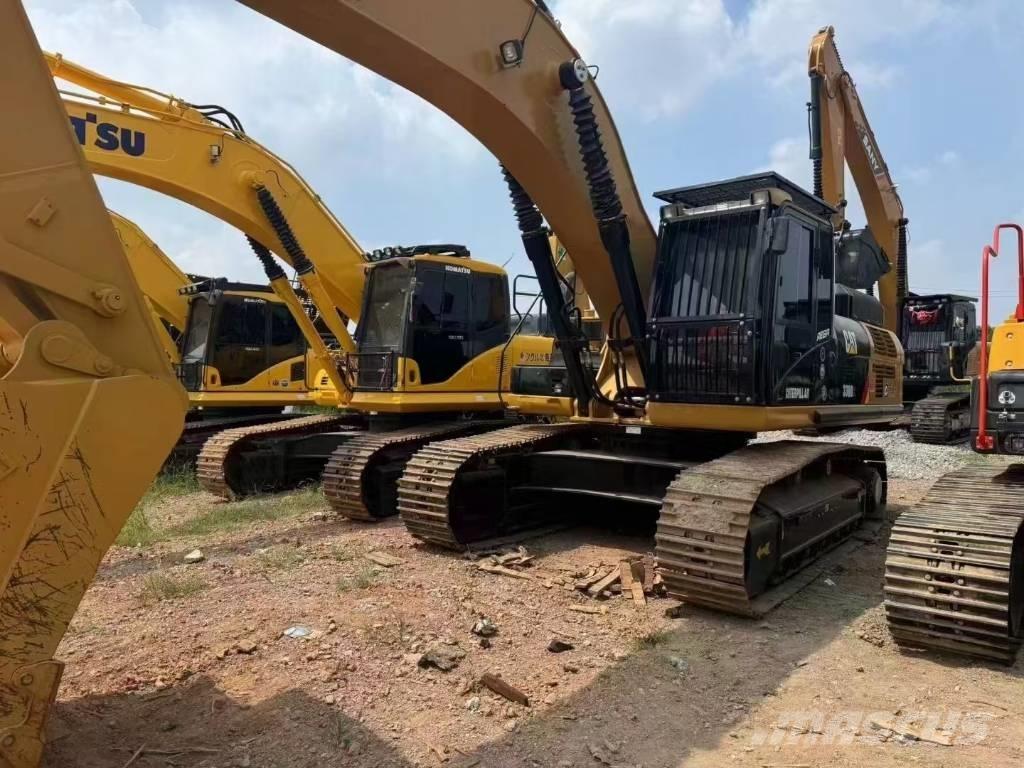 CAT 330 D L Bandgrävare