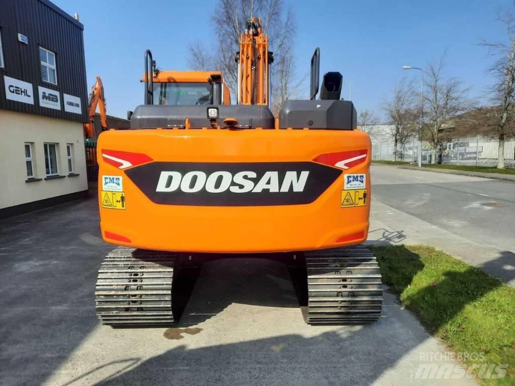 Doosan Dx140LC-7 Bandgrävare