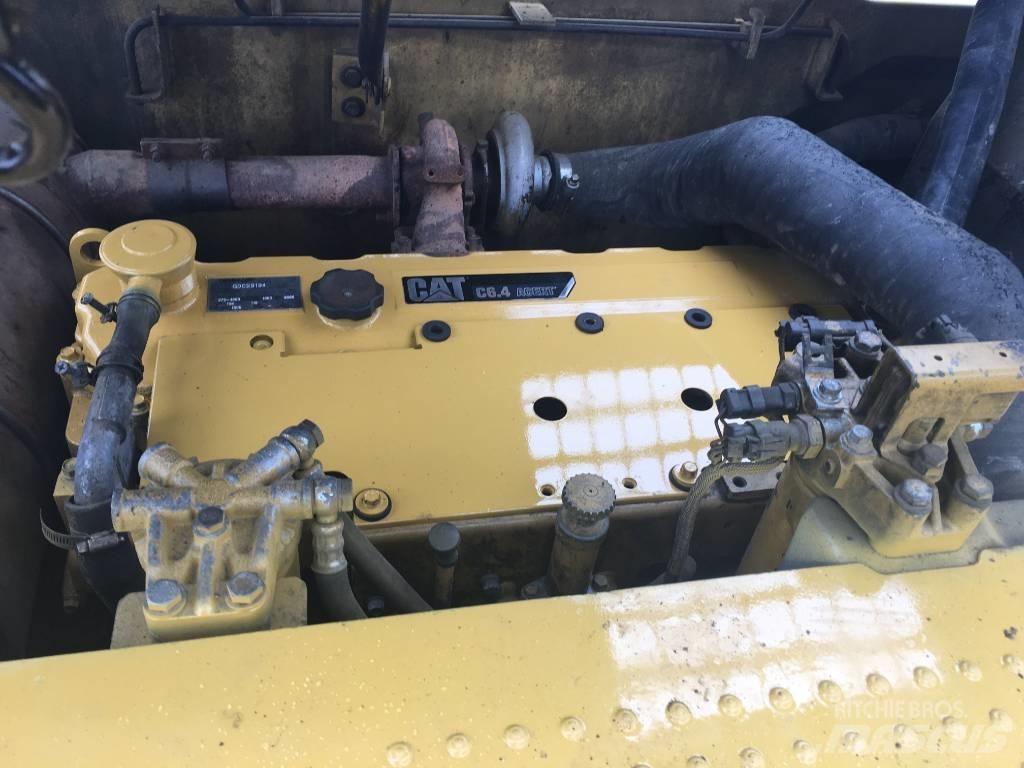 CAT 320 DL Bandgrävare