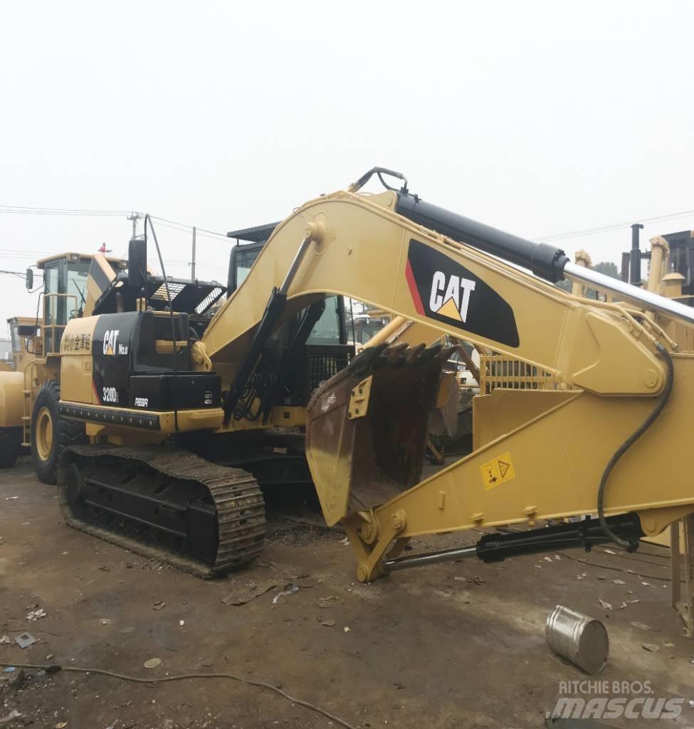 CAT 320 DL Bandgrävare