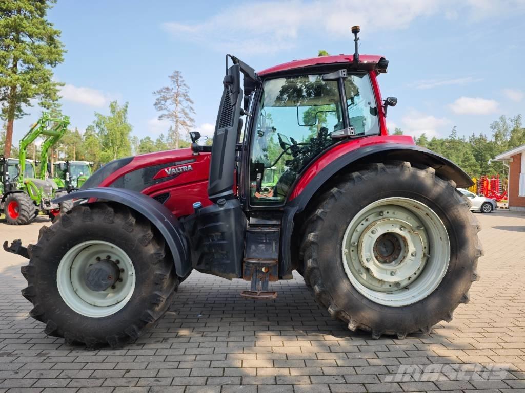 Valtra T 254 V Traktorer