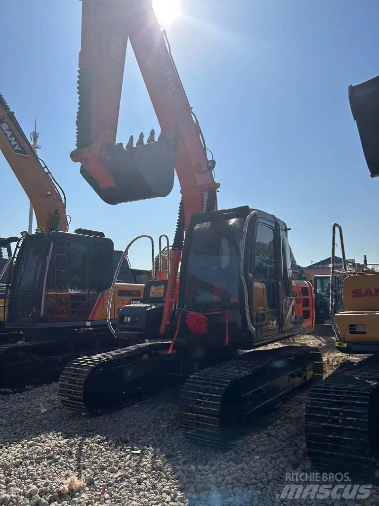 Hitachi ZX 120 Midigrävmaskiner 7t - 12t