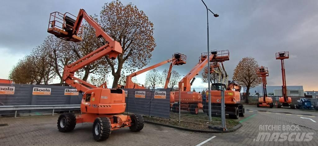 JLG 450AJ Bomliftar