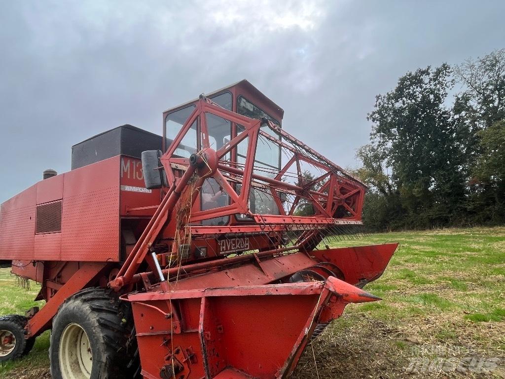 Laverda M132 Skördetröskor