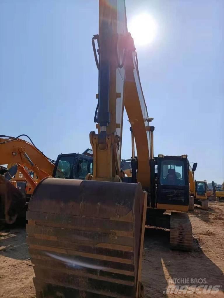 CAT 329 D L Bandgrävare