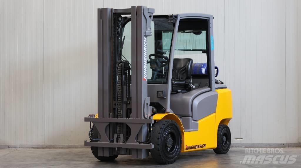 Jungheinrich TFG 425 Gasolmotviktstruckar