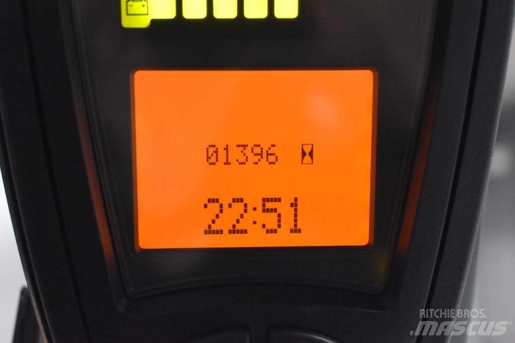 Linde E 30-01 Elmotviktstruckar
