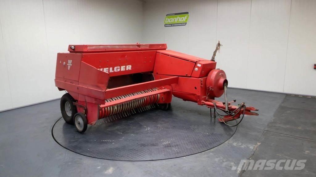 Welger AP 830 Fyrkantspressar