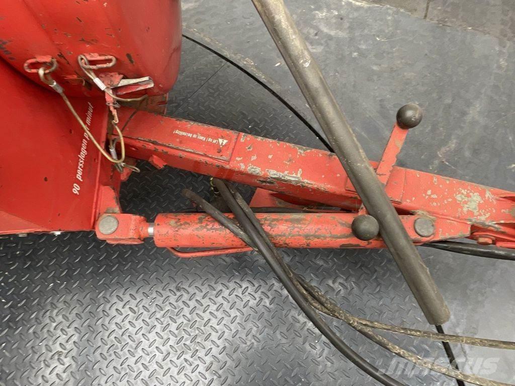 Welger AP 830 Fyrkantspressar