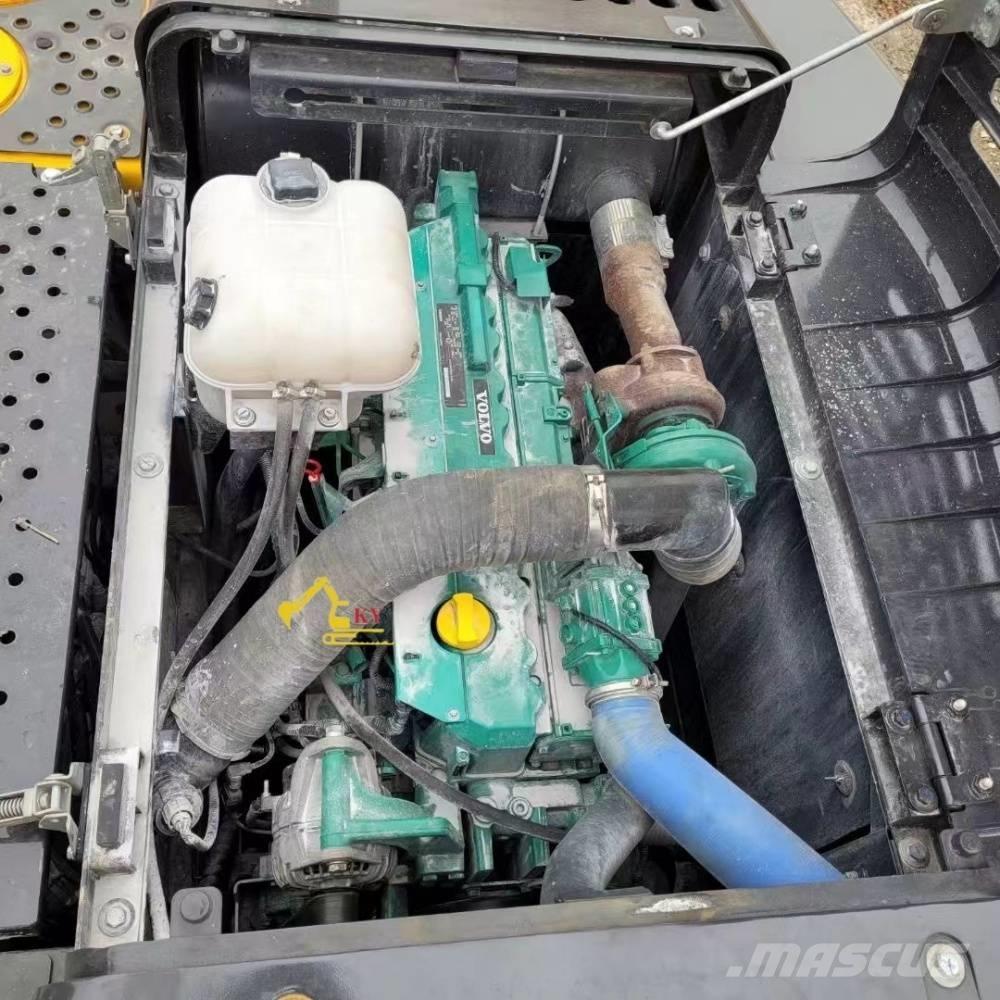 Volvo 240 Bandgrävare