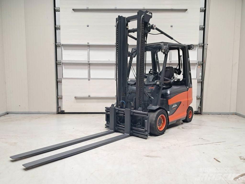 Linde E40H-01/600 Elmotviktstruckar