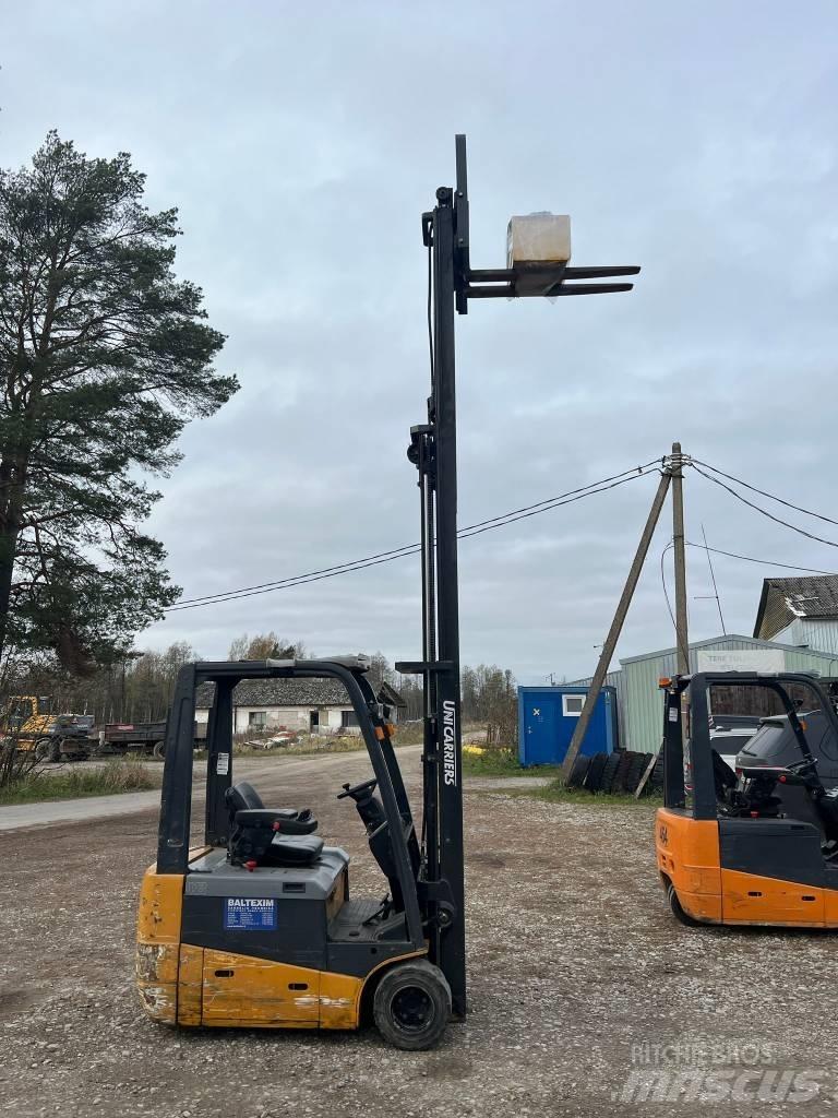 UniCarriers TX 3 18 Elmotviktstruckar
