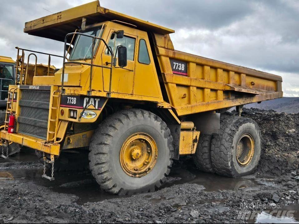 CAT 773 B Midjestyrd dumper