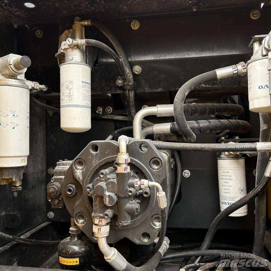 Volvo 290 Bandgrävare
