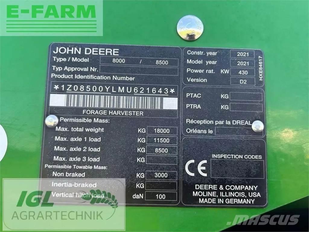 John Deere 8500i Självgående fälthackar