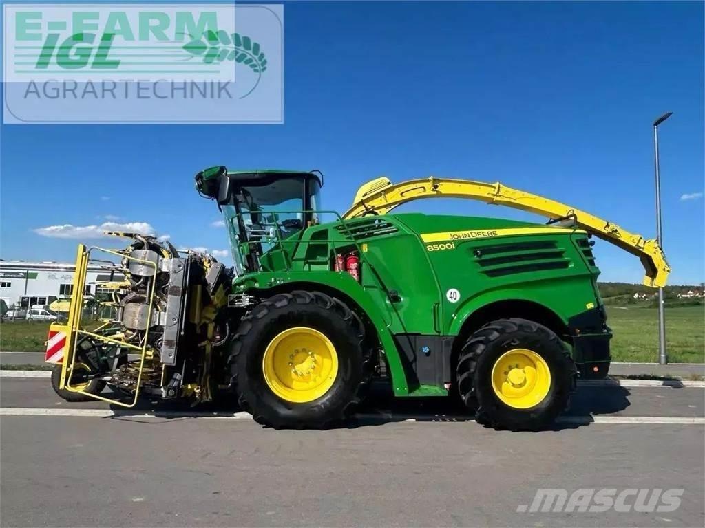 John Deere 8500i Självgående fälthackar