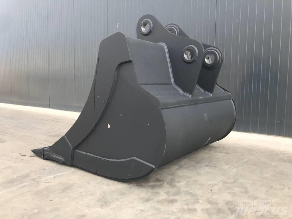 Volvo EC220 Skopor