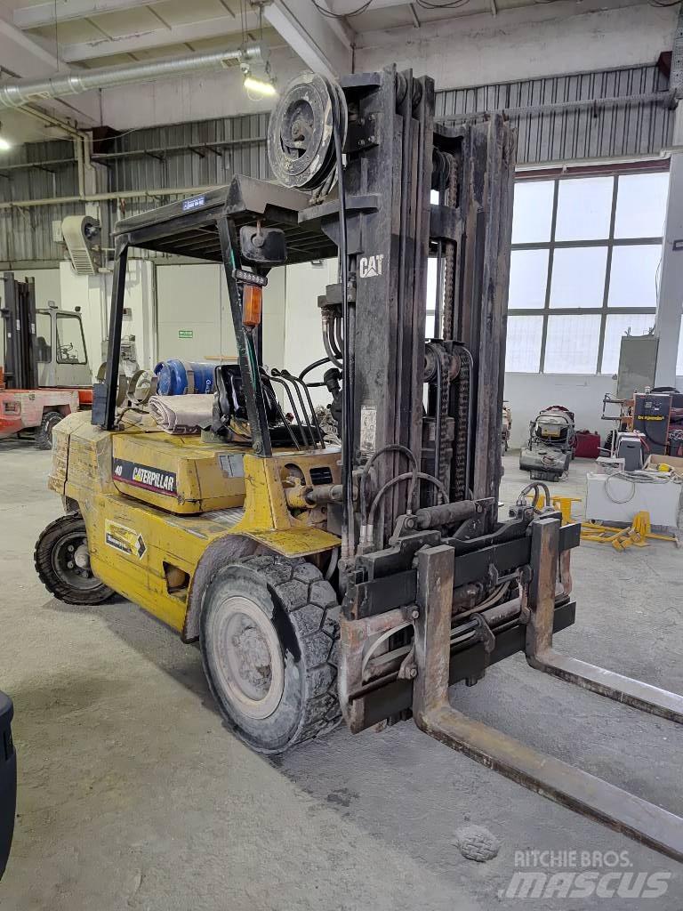 CAT GPL 40 Gasolmotviktstruckar